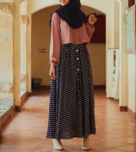Button up skirt style