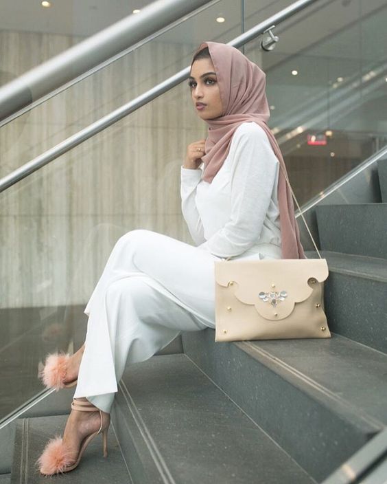 What to Wear Hijab in Nude Scarf