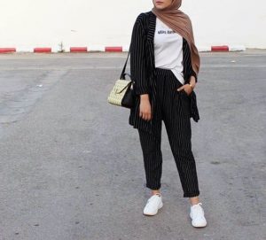 blazer outfit hijab