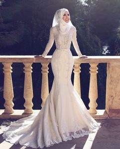 Elegant Hijab Bridal Look Ideas To Wear At Your Wedding Day