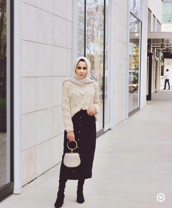 Hijab Outfits with mini bag