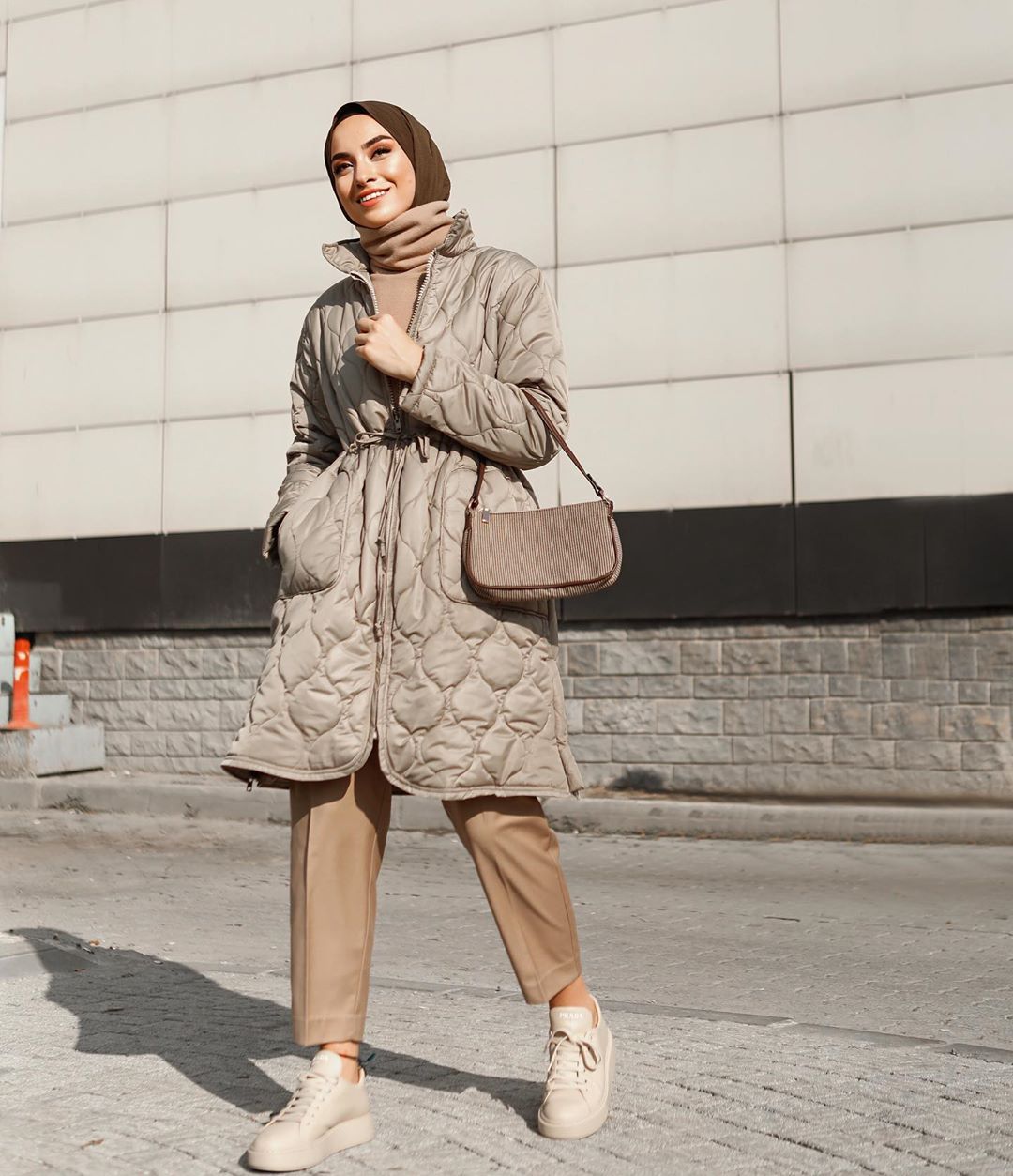 How to Style Puffer For Hijab Winter Looks