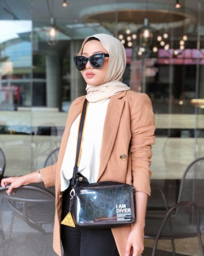 @aliabahari