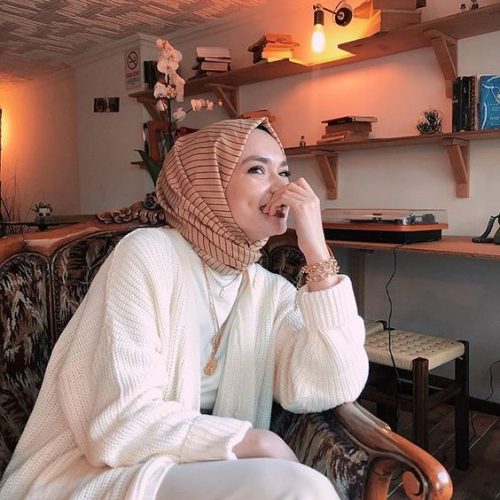 Printed Hijab Scarf Style Ideas To Try Different Looks
