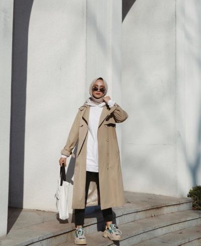 Spring Hijab Outfit Ideas With Trench Coat - Hijab-style