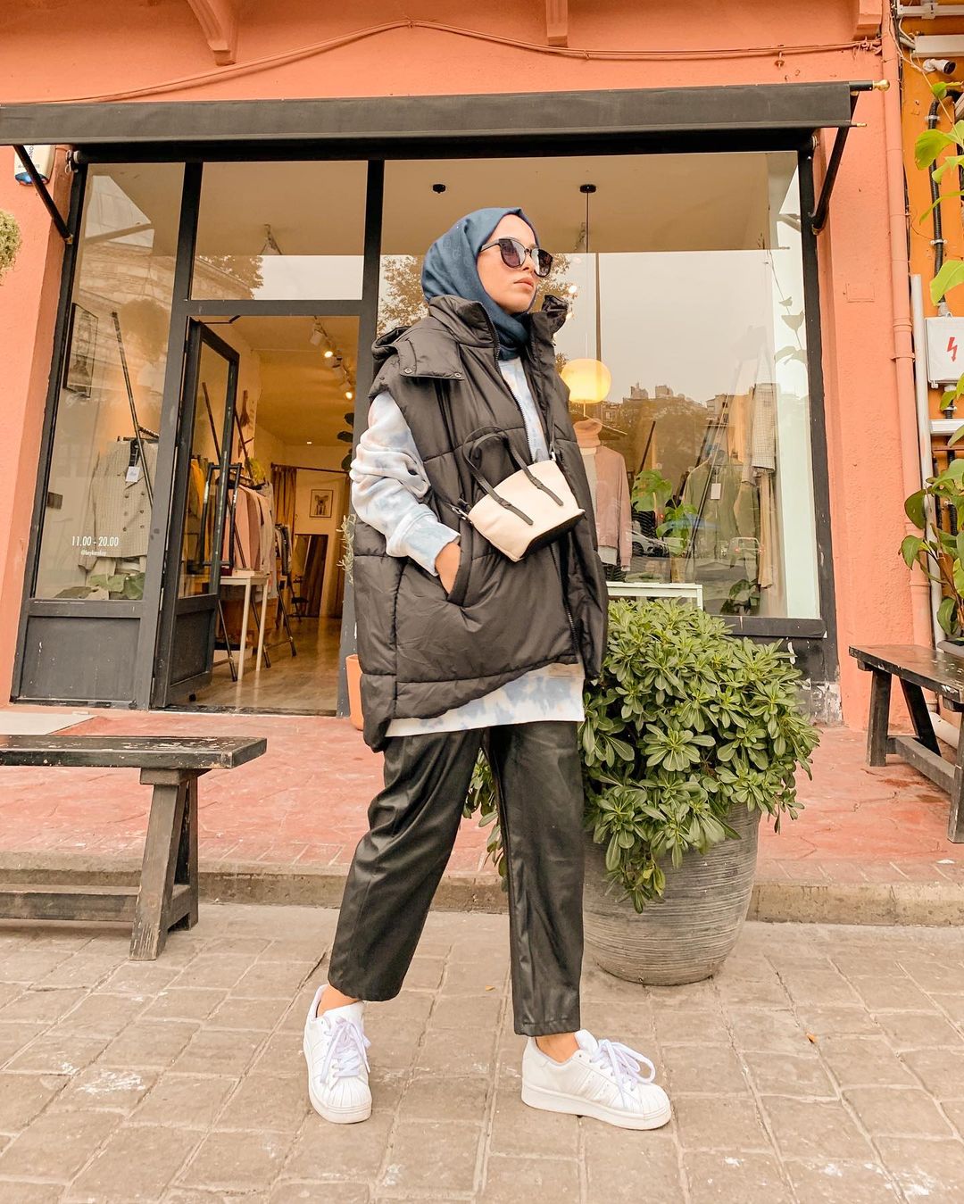 2020 Puffer Jacket Trend To Complete Your Hijab Winter Looks