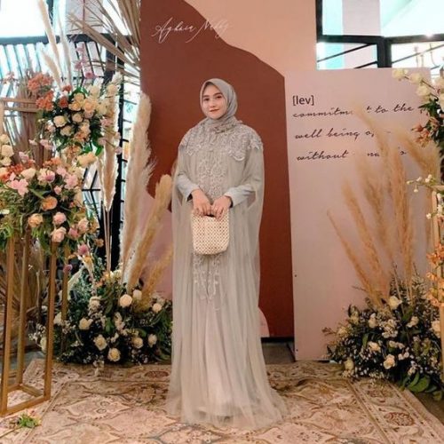 Elegant But Simple Wedding Guest Outfit For Hijabis