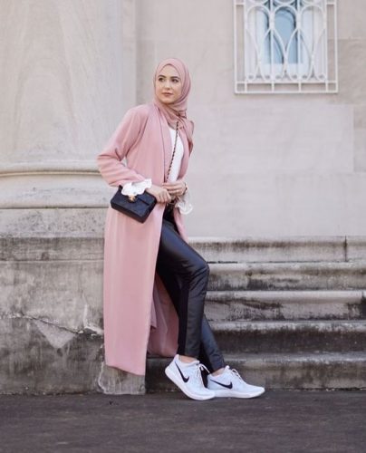 Chic Ways to Style Pink Hijab Outfit Looks