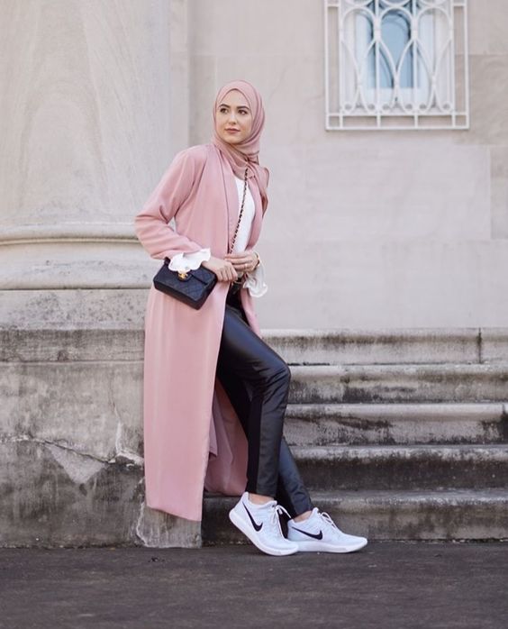 Chic Ways to Style Pink Hijab Outfit Looks