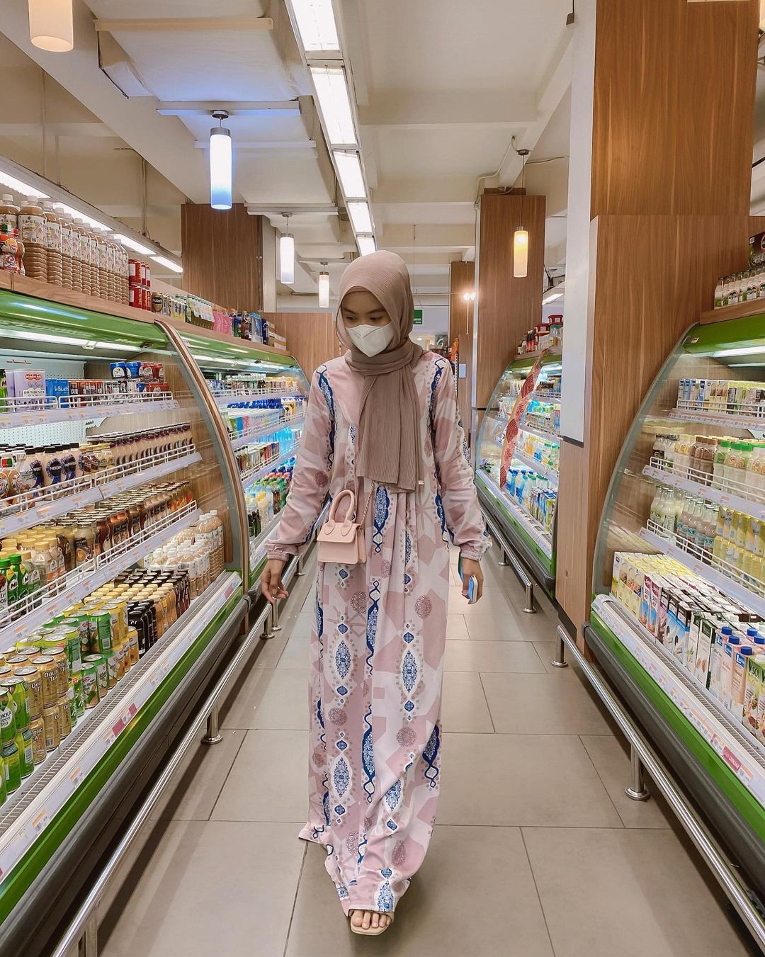 How to Style Hijab Outfit With Mask Trend
