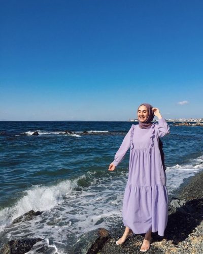 2021’s Spring Trend Hijab Look Ideas With Maxi Dresses