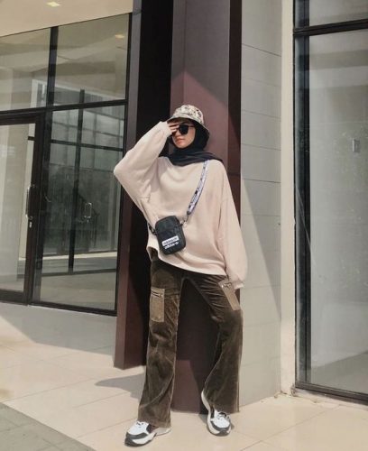 Chic Hijab Outfit Inspired By Korean Style