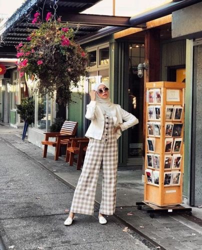 Chic Hijab Outfit Inspired By Korean Style