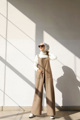Chic Hijab Outfit Inspired By Korean Style
