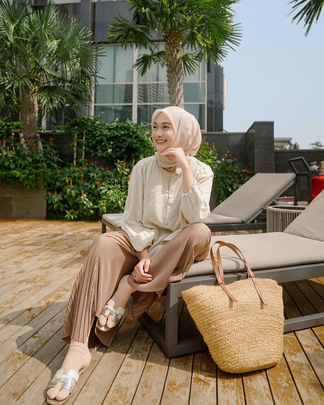 Hijab Vacation Outfit Ideas If You’re Only Wear Basic