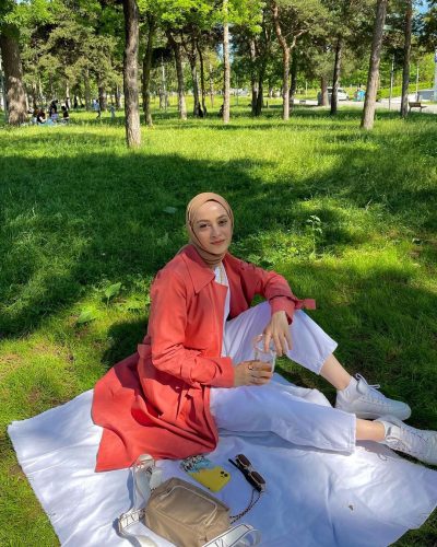 Hijab Vacation Outfit Ideas If You’re Only Wear Basic