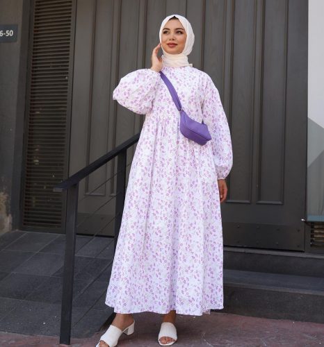 The Timeless Hijab Outfit With Floral Dress For Any Occasions