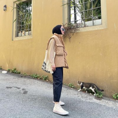 Ultimate Guide To Wear Hijab Outfit With Sneakers This Fall
