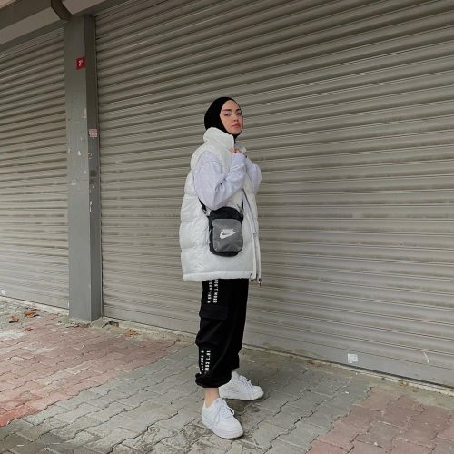 Ultimate Guide To Wear Hijab Outfit With Sneakers This Fall