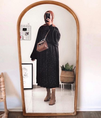 Chic Ways To Pull Off Knitwear For Hijab Outfit This Fall