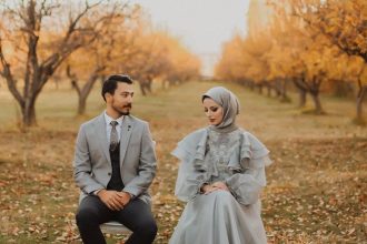 2021’s Hijab Engagement Outfit Trends That Will Inspire Your Special Day