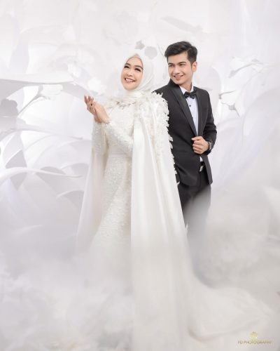 2021’s Hijab Engagement Outfit Trends That Will Inspire Your Special Day