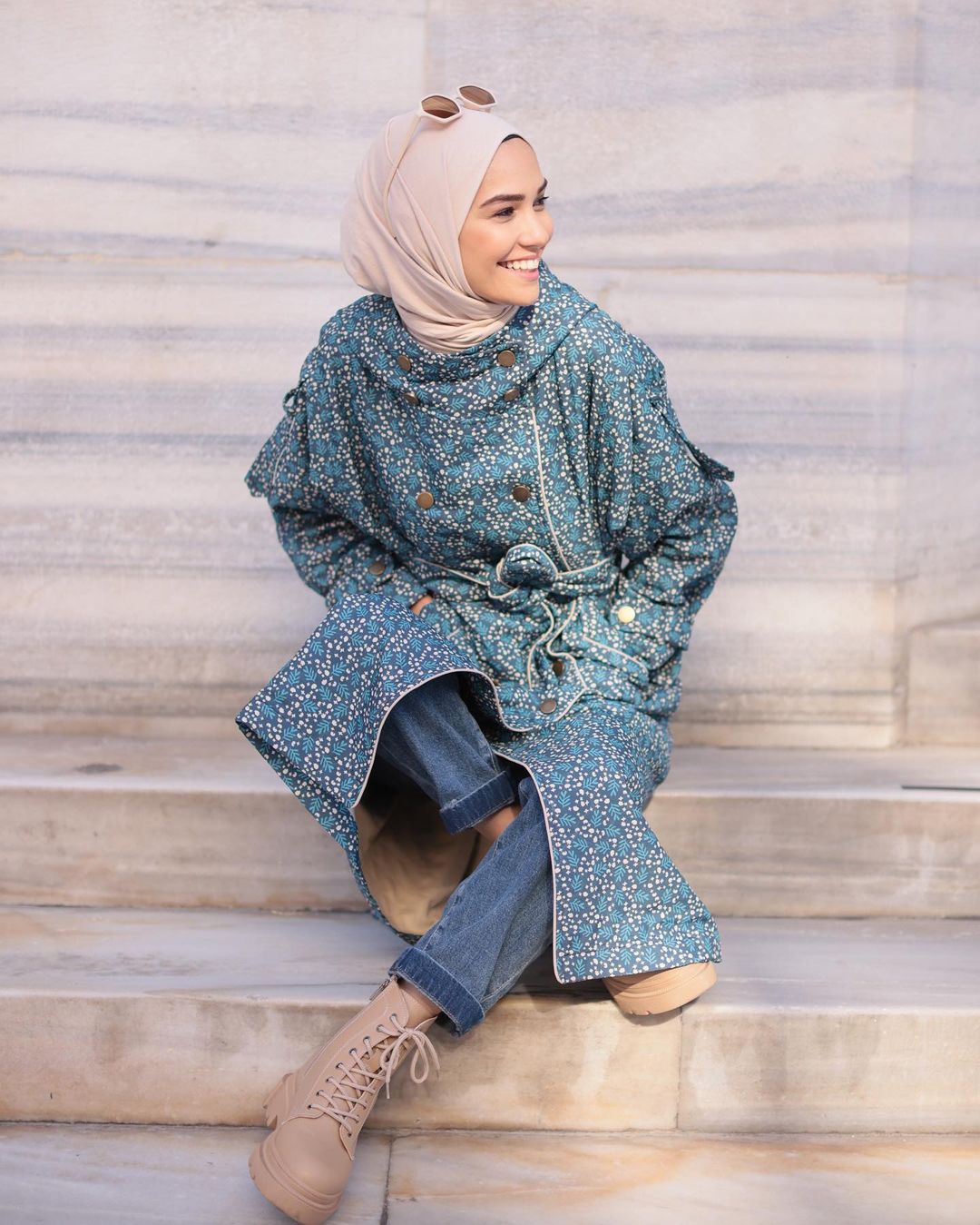 Fashionable Hijab Style Ideas That Perfect For Rainy Days