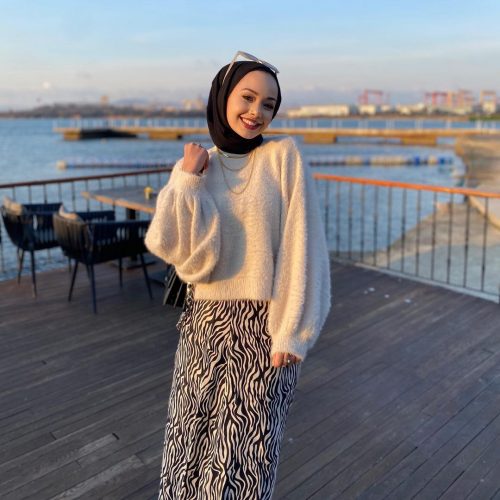 Comfiest Jacket To Complete Your Hijab Winter OOTD