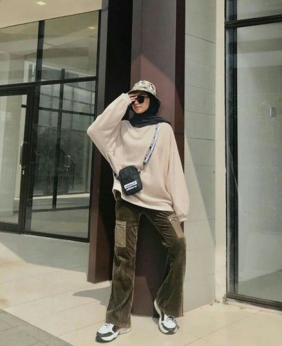 Casual Hijab Outfit Ideas With Cargo Pants