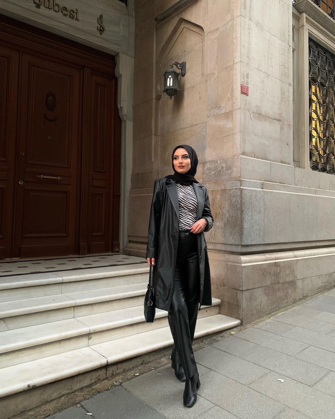How To Look Trendy With Leather For Hijabi