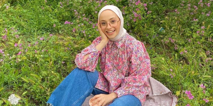 Spring Denim Trends That Hijabi Should Try in 2022