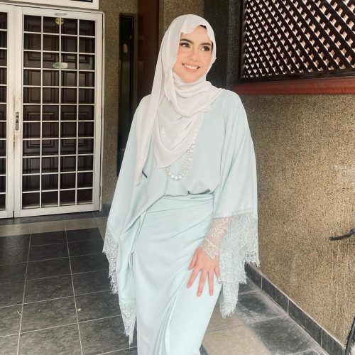 These Beautiful Raya Looks Can Be Your Next Wedding Guest Outfit Ideas