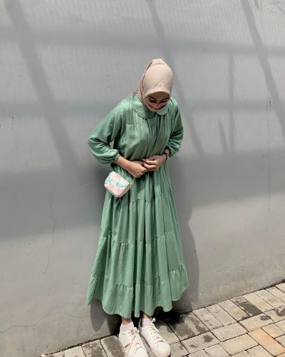 How To Style Midi Dress For Hijab Outfit This Summer
