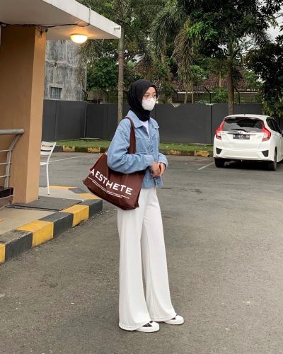 Casual Hijab Outfit Ideas That Are Perfect With Oversized Tote Bag