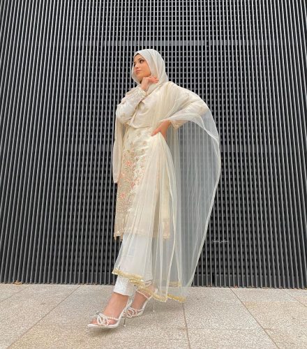 These Beautiful Raya Looks Can Be Your Next Wedding Guest Outfit Ideas