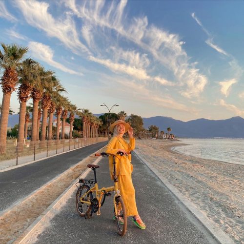 It’s Summertime! These Are Chic Beach Outfit Ideas That You Follow In 2022