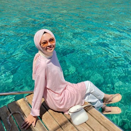 It’s Summertime! These Are Chic Beach Outfit Ideas That You Follow In 2022