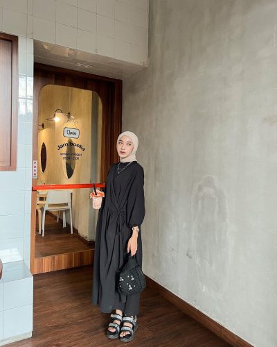 Hijab Styling Tips To Wear Dress Casually