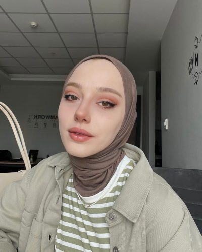 2022 Flawless Fall Makeup Trend For Hijabi