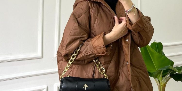 Puffer Jacket Styling Ideas For Hijab Outfit This Season