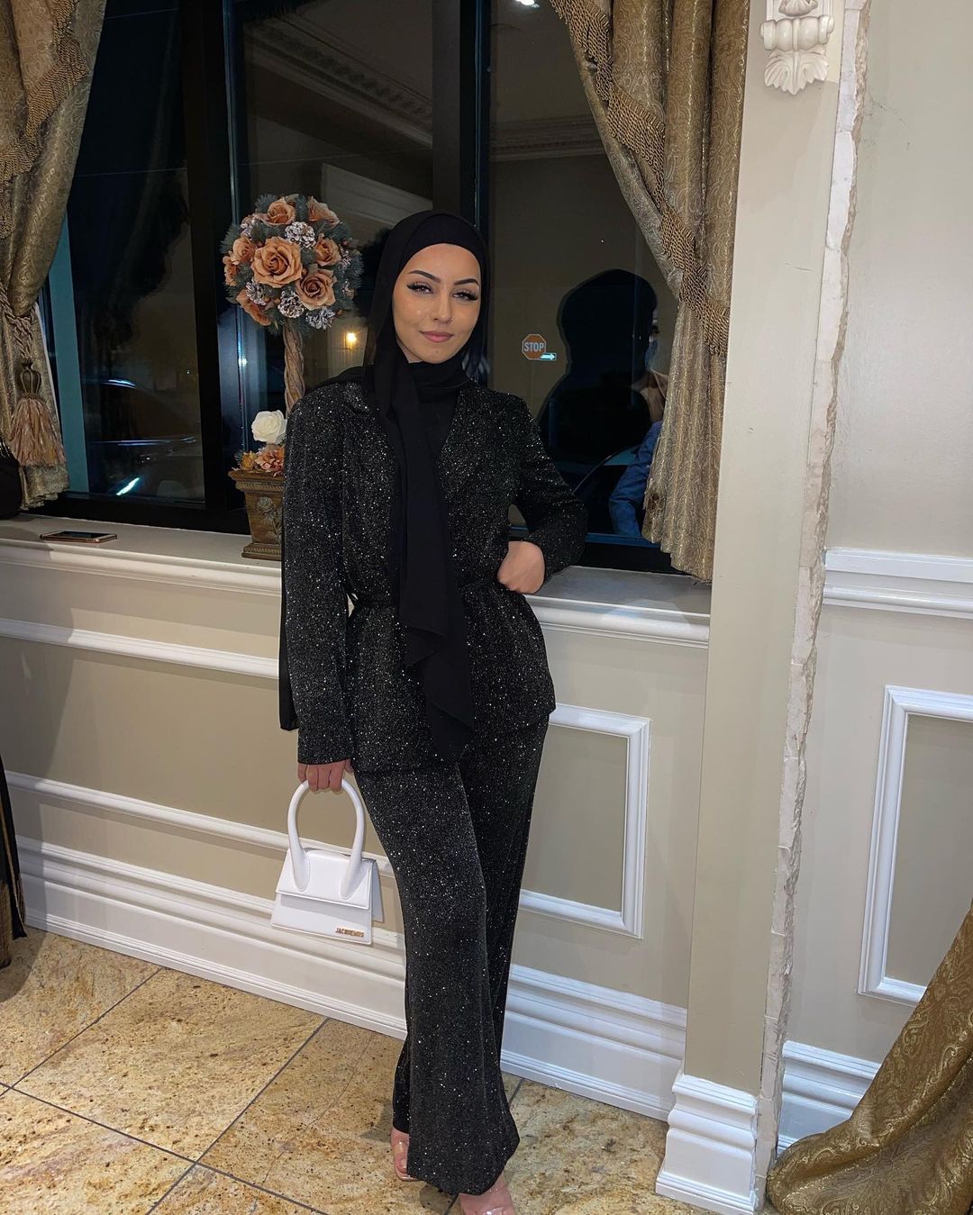 Hijab Styling Tips: What To Wear On A Winter Wedding 