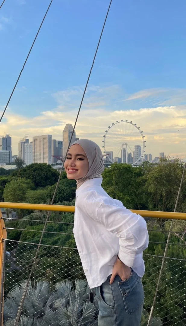 Boxy Shirt Trend + Hijab: My Favorite Modest Style Combo!