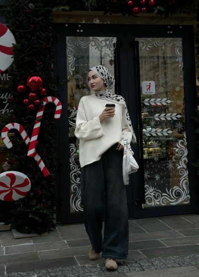 How I’m Styling My Winter Hijab Outfits With Cozy Sweaters in 2025