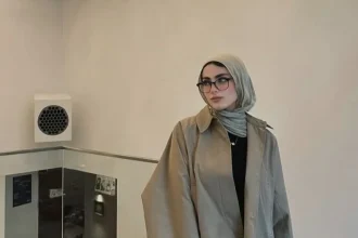 Level Up Your Wardrobe: How I Style Geek Tees for a Smart, Polished Look