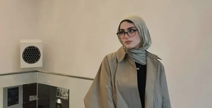 Level Up Your Wardrobe: How I Style Geek Tees for a Smart, Polished Look