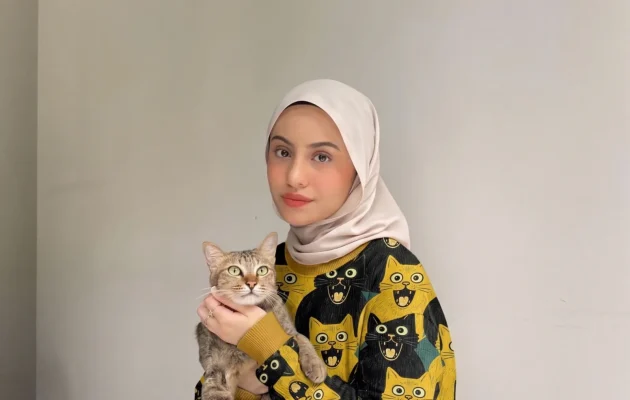 The One Cat Lover Clothing Brand I’m Always Wearing Lately