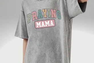 My Auntie Asked Me Where I Got Her Tee — So Here's My Full Christian Gift Edit for Her