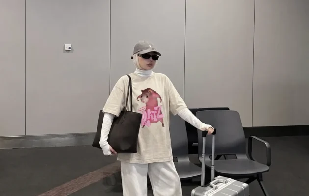 My Wardrobe Wishlist Is 90% Retro Baby Tees and Structured Cargo Pants
